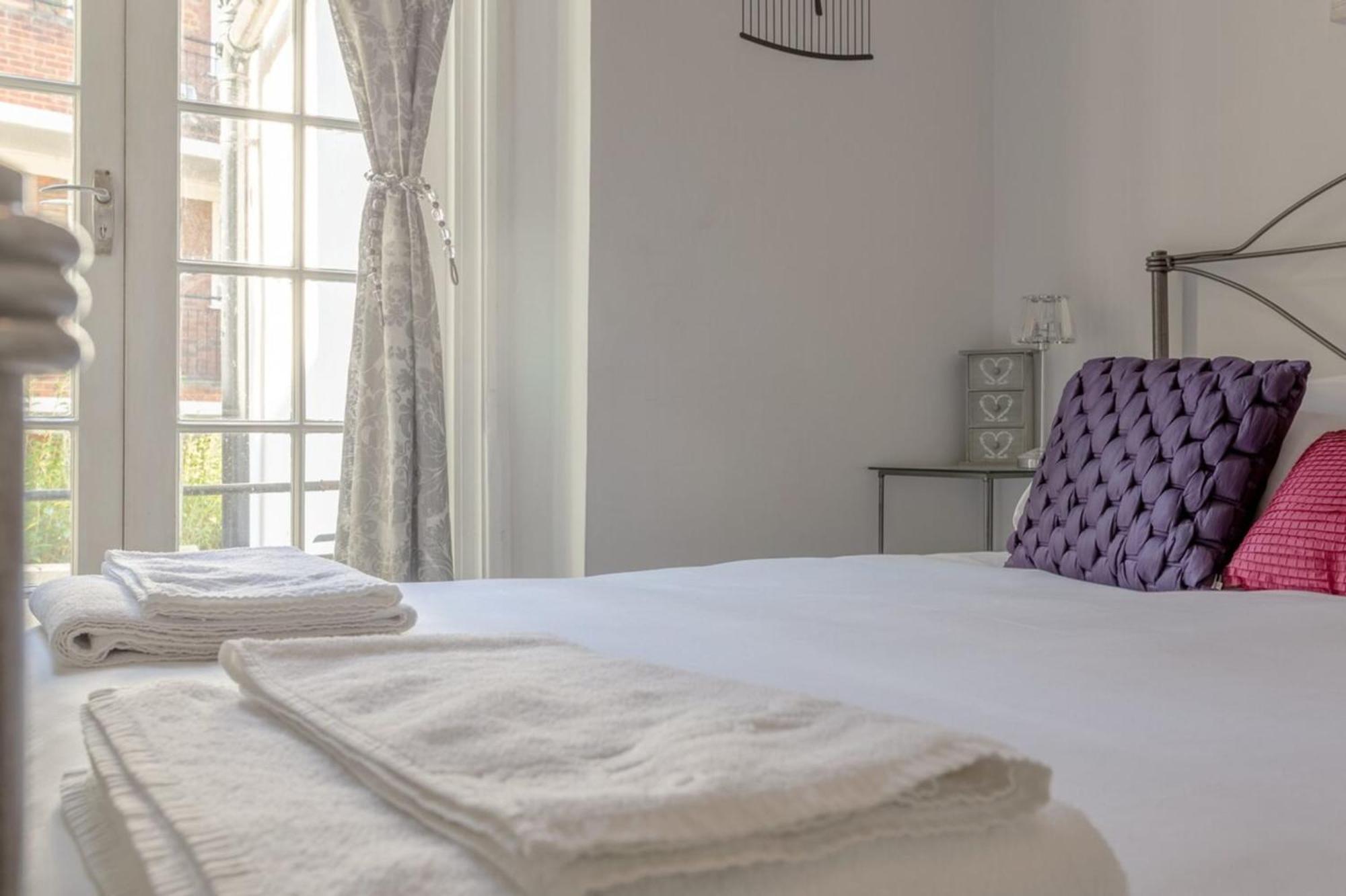Stylish 1 Bed Apartment Near Battersea Park 런던 외부 사진